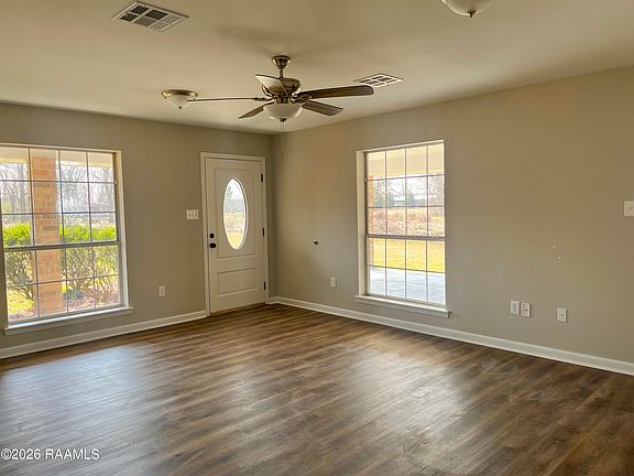 5th image of 1239 Barras Rd