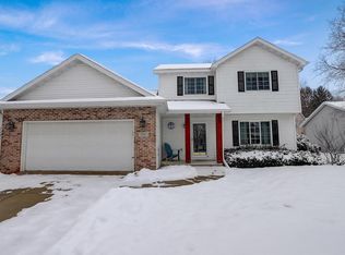 506 Meadow View Ln, Deforest, WI 53532