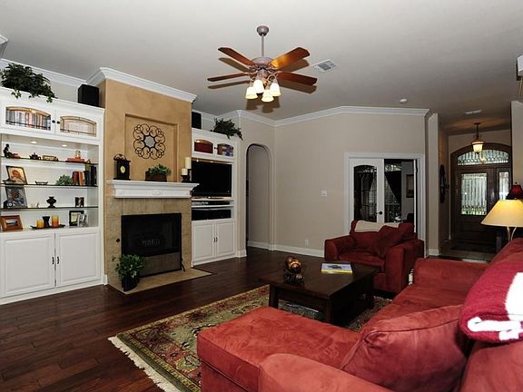 5th image of 18711 Cortland Est