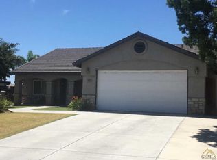 10803 Royal Ascot Ave, Bakersfield, CA