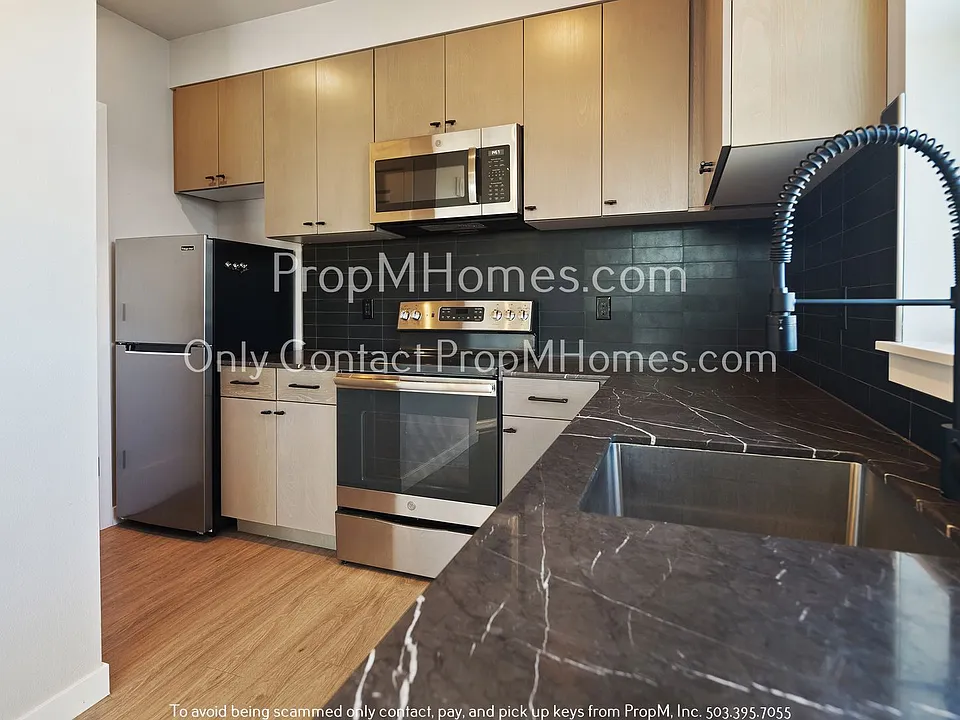 1801 N Rosa Parks Way #302