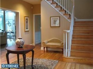 223 Harvest Ln, Broomall, PA 19008