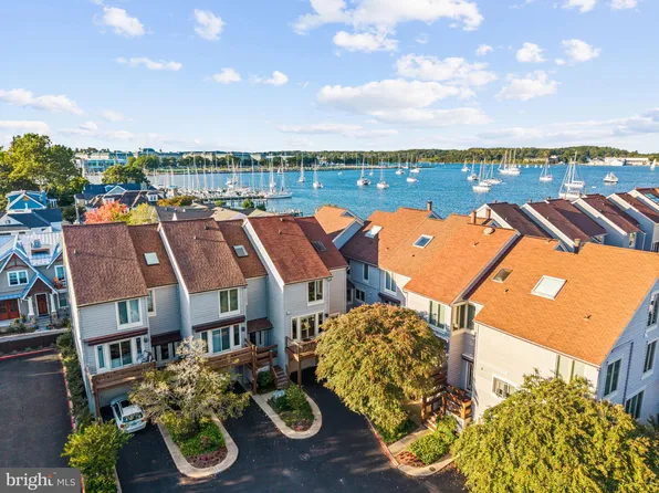 48 Chesapeake Lndg, Annapolis, MD 21403