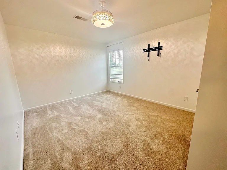 209 Adirondac Way — Photo 17