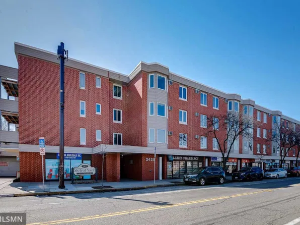 2425 Franklin Ave E #212, Minneapolis, MN 55406