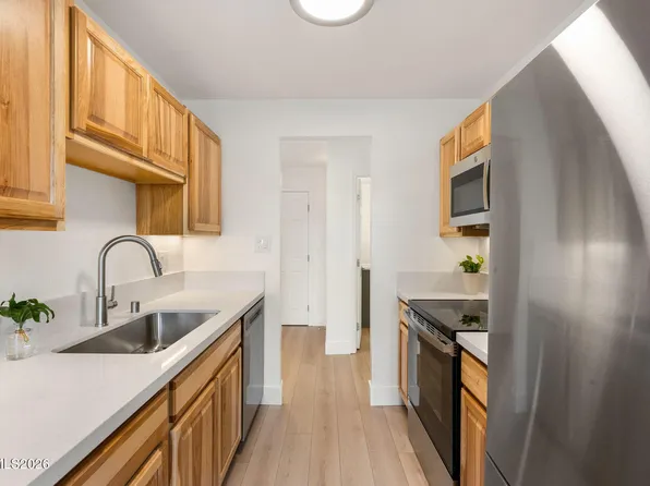 3935 Clear Acre Ln APT 211, Reno, NV 89512