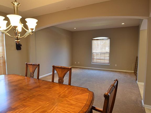 3rd image of 6224 Courtney Crest Ln