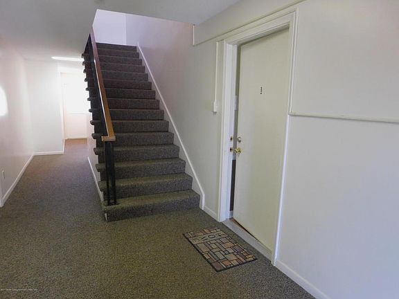 3rd image of 1038 Grenoble Ln Unit B