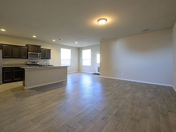 2nd image of 6900 Brite Rd