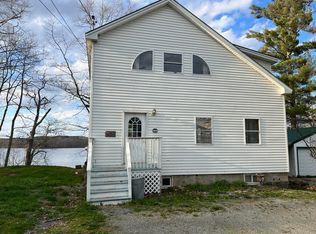 73 Fowlers Landing Rd, Hampden, ME 04444