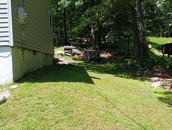3rd image of 324 Whippoorwill Dr