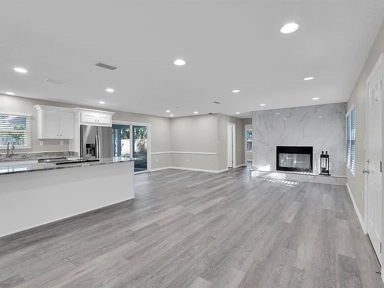 855 S Holmes Blvd — Photo 6