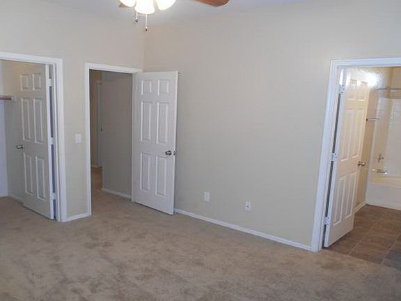 5th image of 804 W Saint Kateri Ave