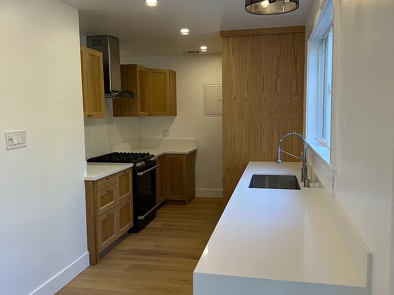 1020 N La Jolla Ave #1020 — Photo 70