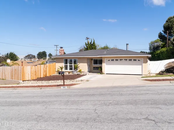 3886 Crestmont Dr, Santa Maria, CA 93455