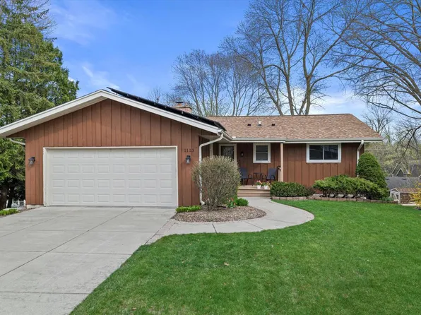 1113 Vienna COURT, Grafton, WI 53024