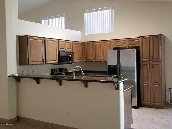 3rd image of 11914 E Becker Ln