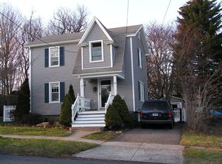 33 Pearl Hill St, Milford, CT 06460