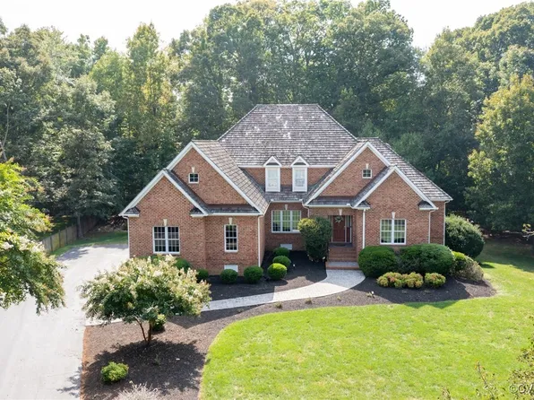 2418 Worchester Rd, Midlothian, VA 23113