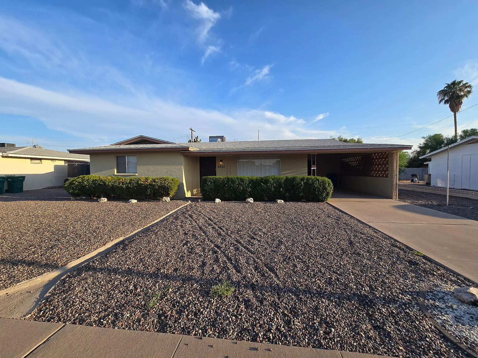 2 bed, 1217 sqft, $1,745 — Photo 1