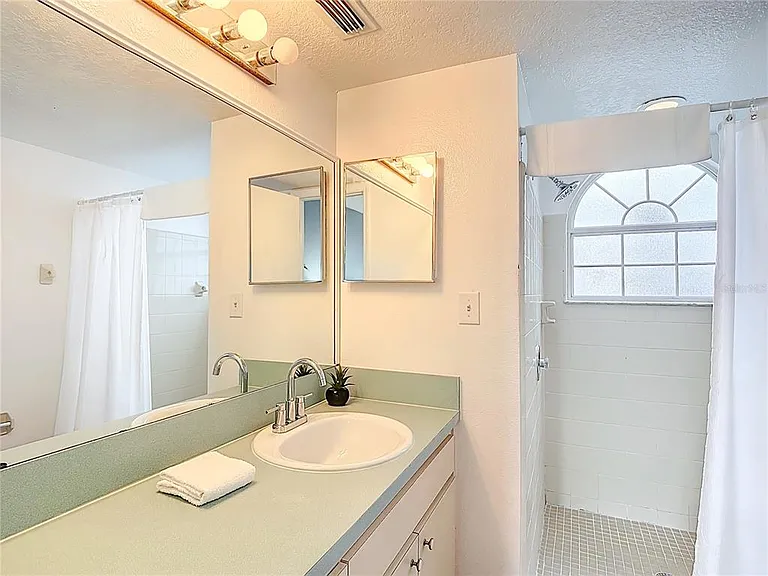 2753 N Poinciana Blvd #37 — Photo 27