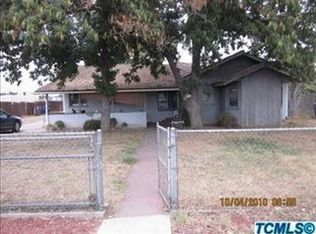 496 S Mirage Ave, Lindsay, CA 93247
