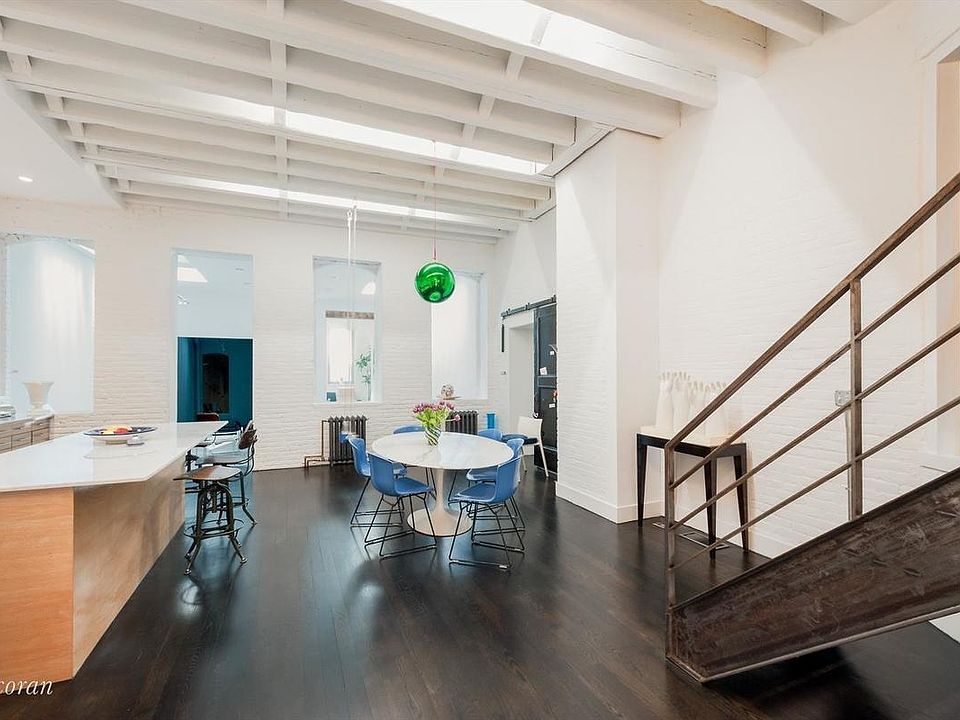 2nd image of 459 Carroll St #1