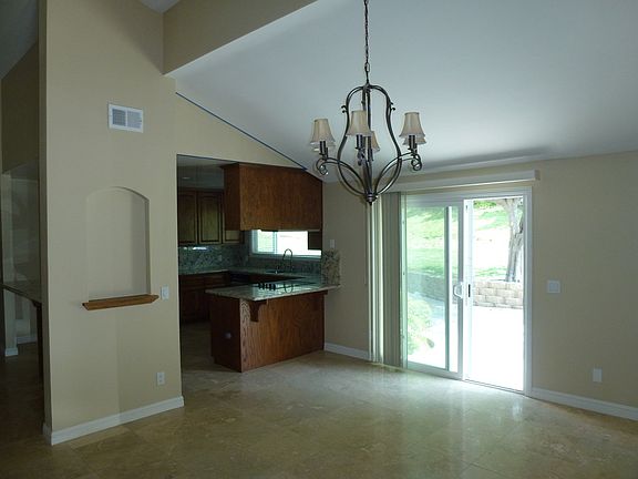 Dining room right side