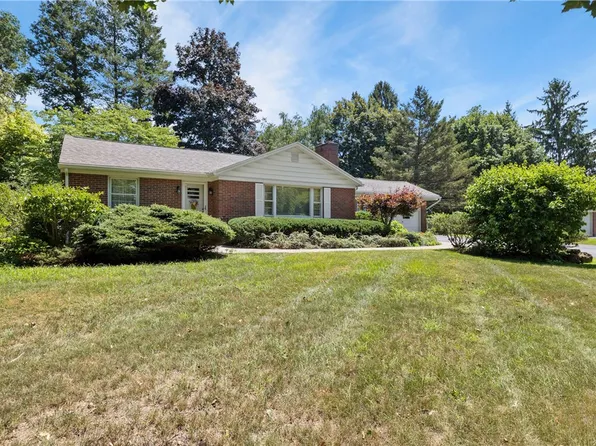112 Washington Rd, Pittsford, NY 14534
