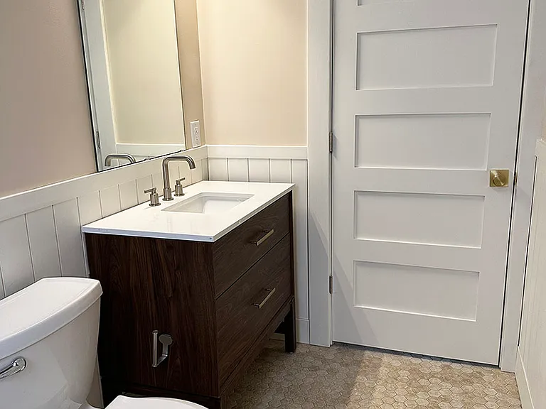 1427 Williamson St #1 — Photo 11