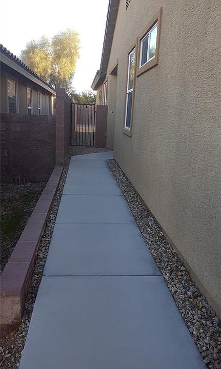 1st image of 9149 Parkstone Ave