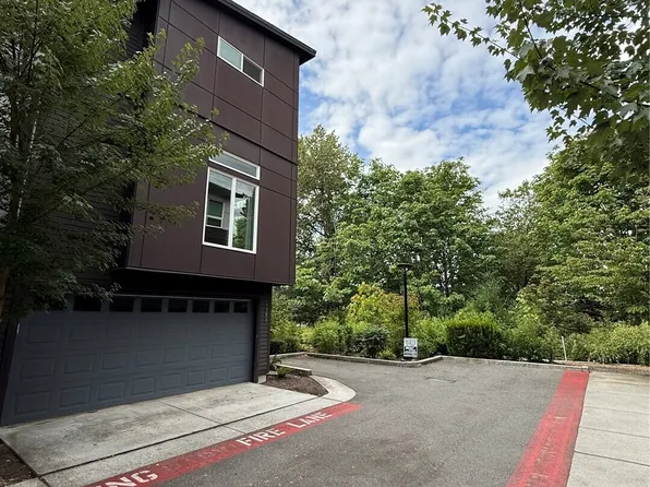 1593 139th Court NE #16, Bellevue, WA 98005