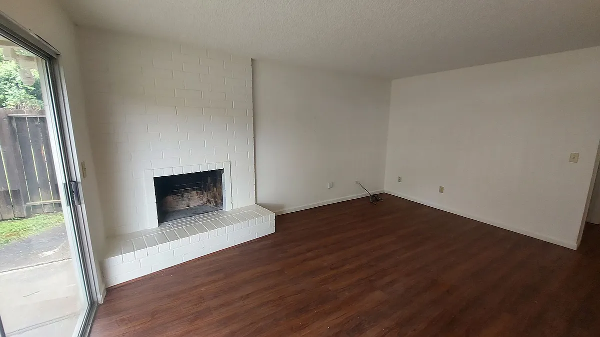 Building Photo - 8138 Mills Gap Way
