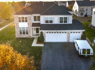 407 Aviary Ln, Bolingbrook, IL 60490