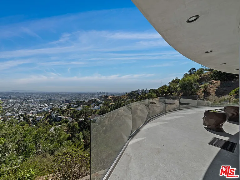 8460 Cole Crest Dr — Photo 34