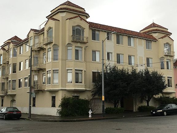 2nd image of 3640 Fillmore St APT 301