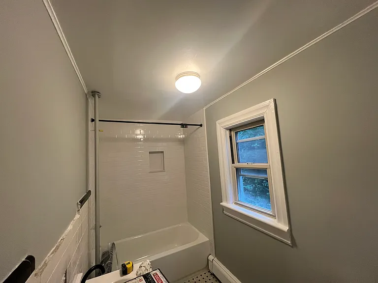 19 Harold Ave #1 — Photo 3