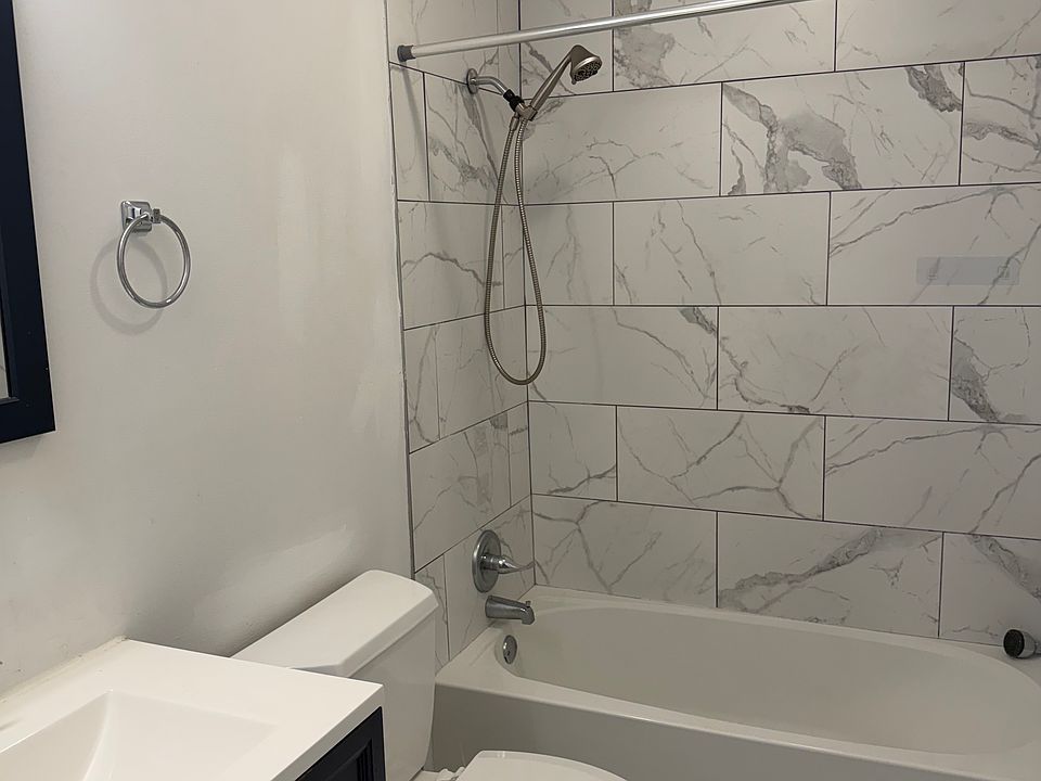 2nd image of 1001 Spring St #1003A