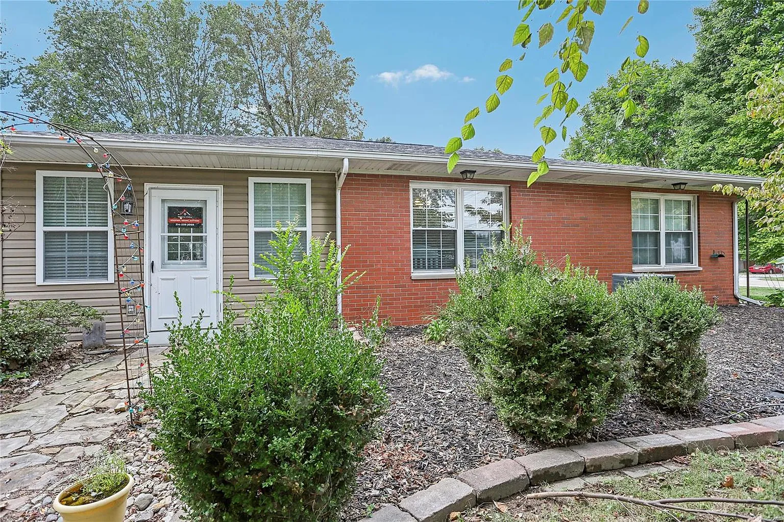 4 Grainey Dr photo 1