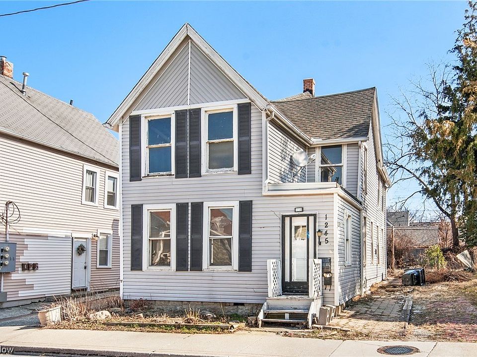 1st image of 1245 W 67th St