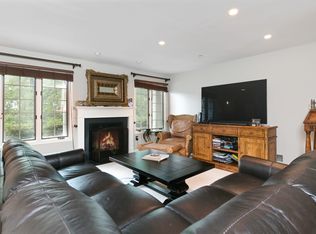 29 Tower Hill Dr, Red Bank, NJ 07701
