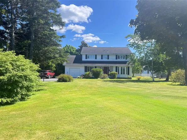 25 Hearns Road, South River, NL A0A3W0