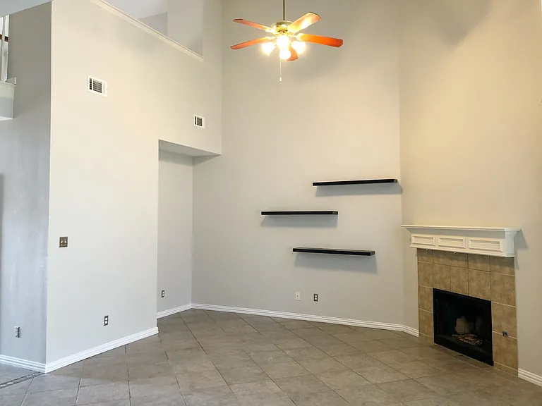 6417 Calloway Dr — Photo 5