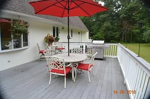 5th image of 215 Maureen Cir
