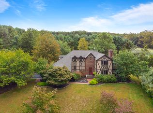 19 Guinea Hollow Rd, Lebanon, NJ 08833