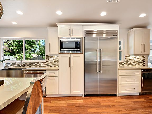 Thermador Fridge & Microwave