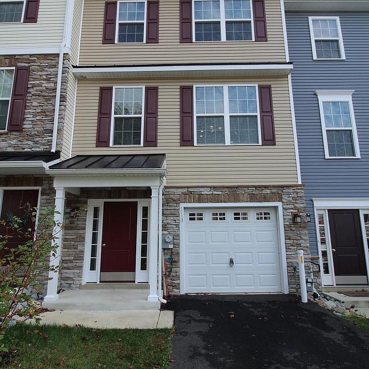 1st image of 113 Peel Ln