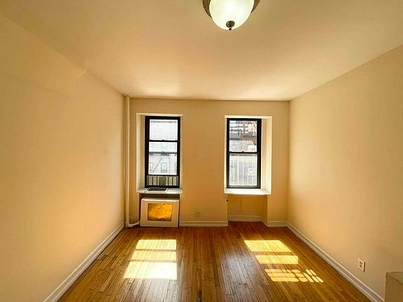 5th image of 339 E 81st St APT 4