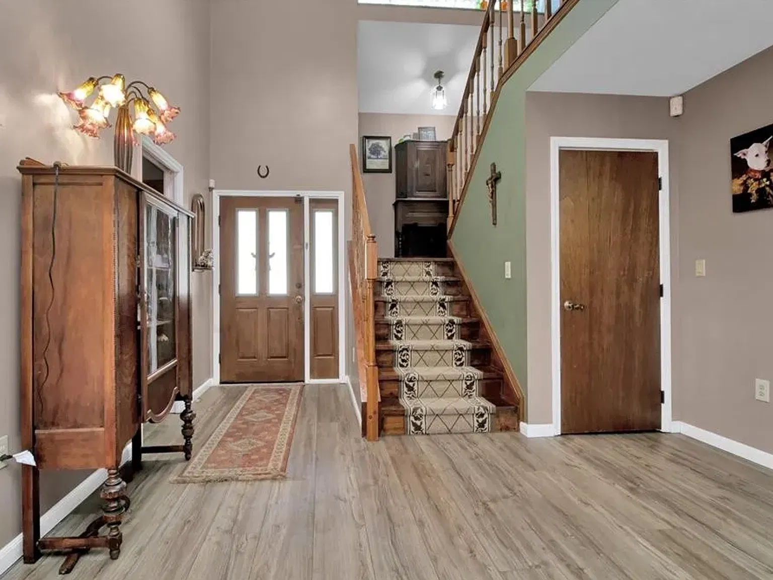 5 bed, $3,500 — Photo 1