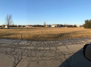 S Memory Lane Ests #32, Sandwich, IL 60548